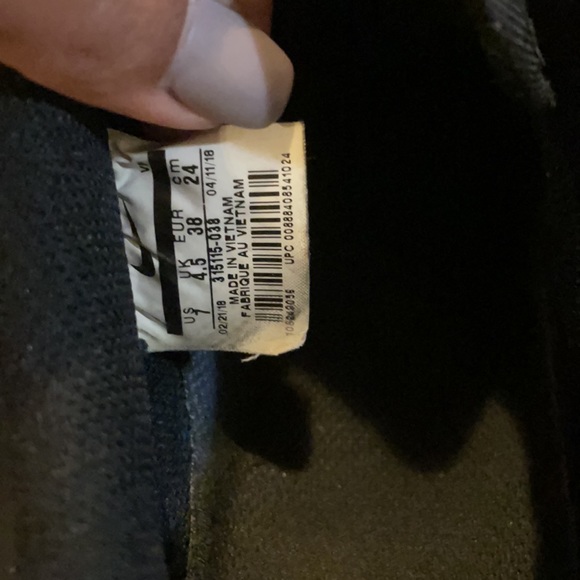 Nike air force shoes, black, size: UK 4.5 US7 - Picture 3 of 5